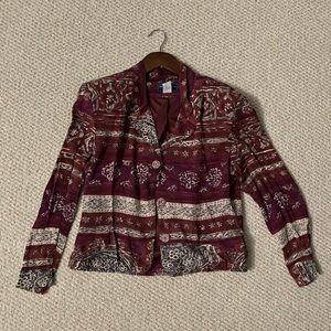 Vintage button up shirt with padded shoulders, loosefitting